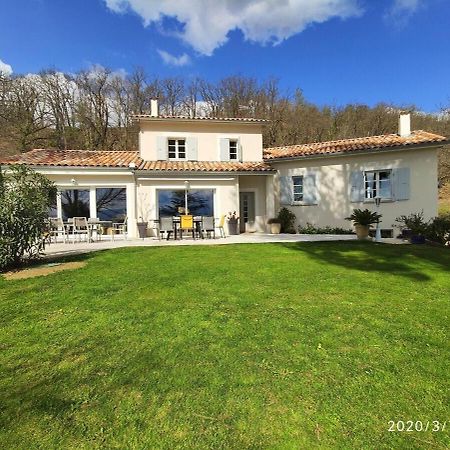La Villa Moursoise 4 Etoiles المظهر الخارجي الصورة