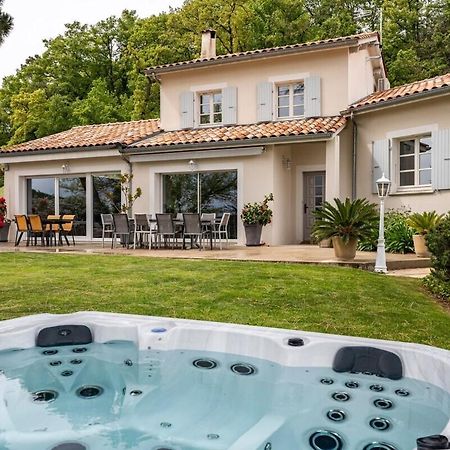 La Villa Moursoise 4 Etoiles المظهر الخارجي الصورة