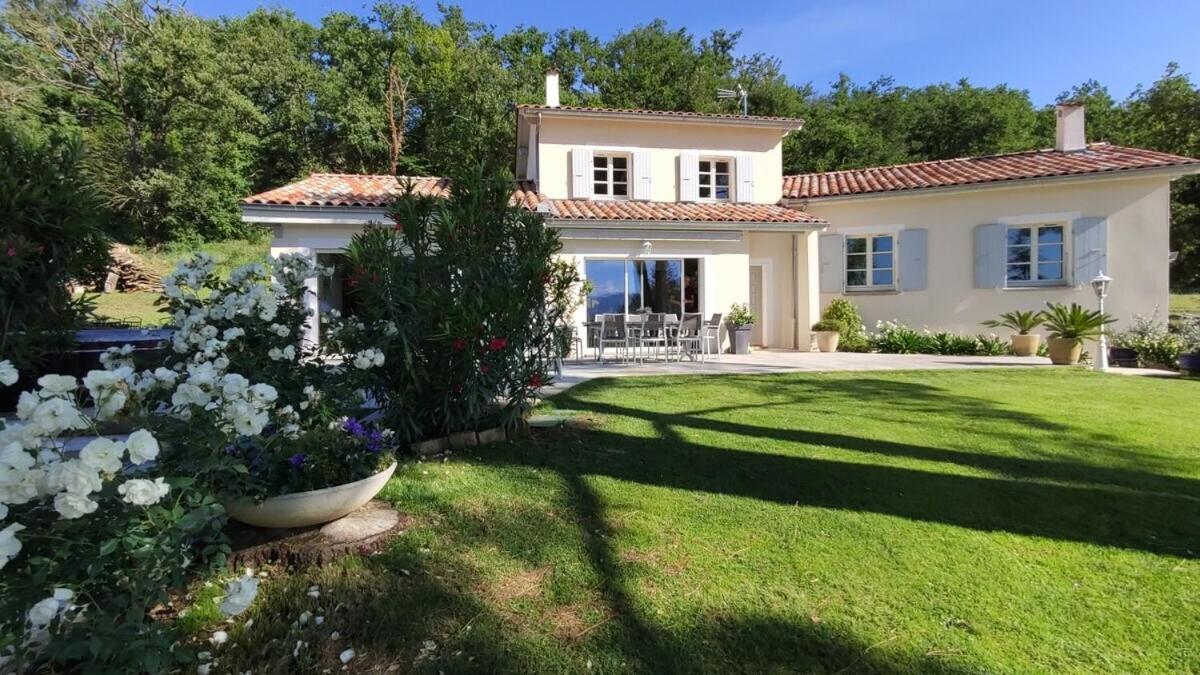 La Villa Moursoise 4 Etoiles المظهر الخارجي الصورة