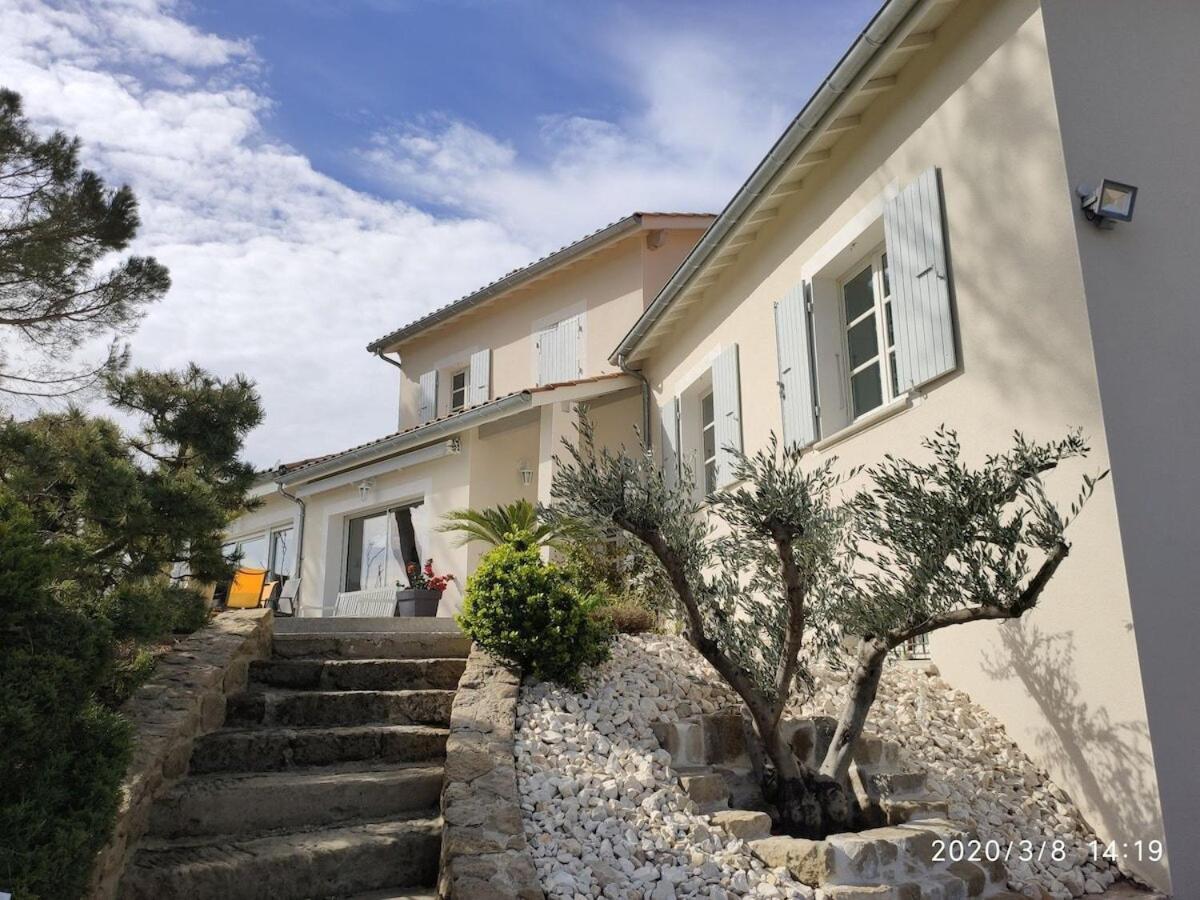 La Villa Moursoise 4 Etoiles المظهر الخارجي الصورة